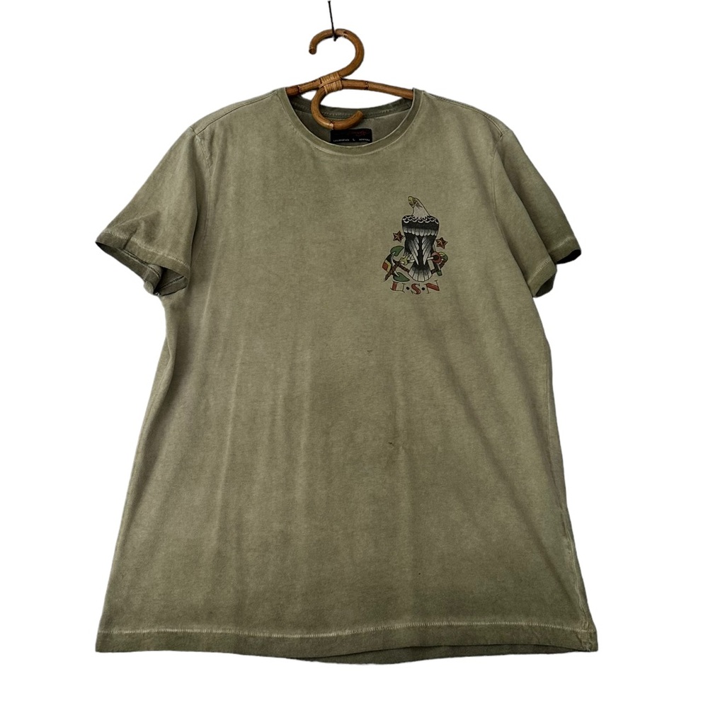 Ed Hardy | Eagle Graphic Tee Size L Y2K Style